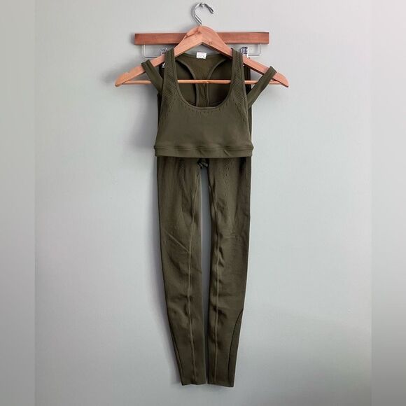 FABLETICS Sculptknit Contour Low-Impact Dark Moss Khloe Edit Size XS - Picture 5 of 15